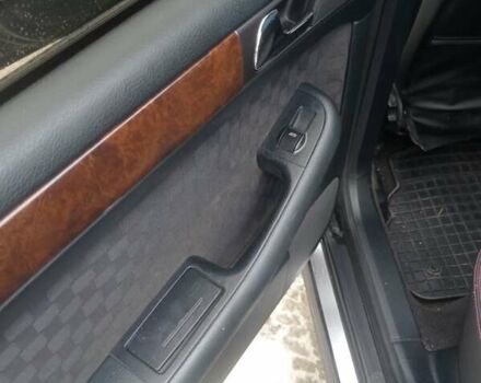 Синий Ауди А6, объемом двигателя 2.5 л и пробегом 290 тыс. км за 5000 $, фото 4 на Automoto.ua