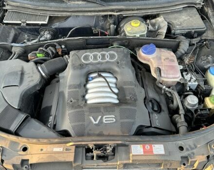 Синий Ауди А6, объемом двигателя 2.4 л и пробегом 185 тыс. км за 2376 $, фото 22 на Automoto.ua