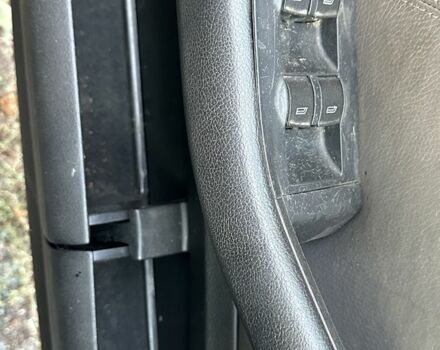 Синий Ауди А6, объемом двигателя 2.4 л и пробегом 185 тыс. км за 2376 $, фото 20 на Automoto.ua