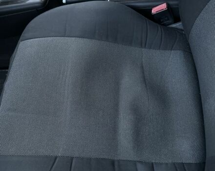 Синий Ауди А6, объемом двигателя 2.4 л и пробегом 185 тыс. км за 2376 $, фото 9 на Automoto.ua