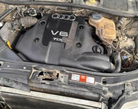 Синий Ауди А6, объемом двигателя 2.5 л и пробегом 420 тыс. км за 2500 $, фото 5 на Automoto.ua