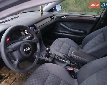 Синий Ауди А6, объемом двигателя 1.9 л и пробегом 300 тыс. км за 1600 $, фото 7 на Automoto.ua