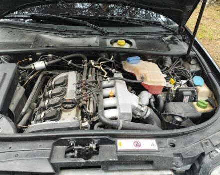 Синій Ауді А6, об'ємом двигуна 1.8 л та пробігом 398 тис. км за 4500 $, фото 1 на Automoto.ua