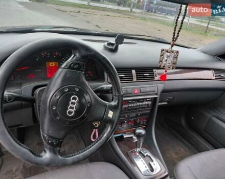 Синий Ауди А6, объемом двигателя 2.5 л и пробегом 277 тыс. км за 4000 $, фото 4 на Automoto.ua