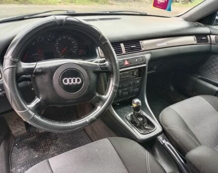 Синій Ауді А6, об'ємом двигуна 0 л та пробігом 300 тис. км за 2250 $, фото 4 на Automoto.ua