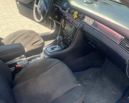 Синій Ауді А6, об'ємом двигуна 1.8 л та пробігом 326 тис. км за 5600 $, фото 22 на Automoto.ua