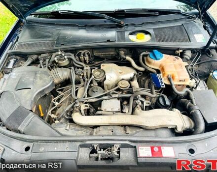Синий Ауди А6, объемом двигателя 2.5 л и пробегом 392 тыс. км за 4000 $, фото 5 на Automoto.ua