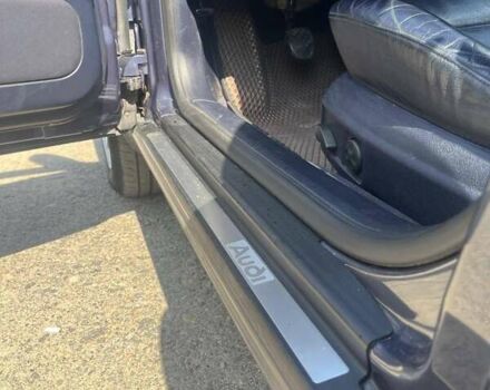Ауді А6 2002 у Дніпро (Дніпропетровську) на Automoto.ua Синій Ауді А6, об'ємом двигуна 1.8 л та пробігом 156 тис. км за 6200 $, фото 7 на Automoto.ua