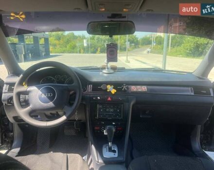 Синій Ауді А6, об'ємом двигуна 1.8 л та пробігом 326 тис. км за 5600 $, фото 13 на Automoto.ua