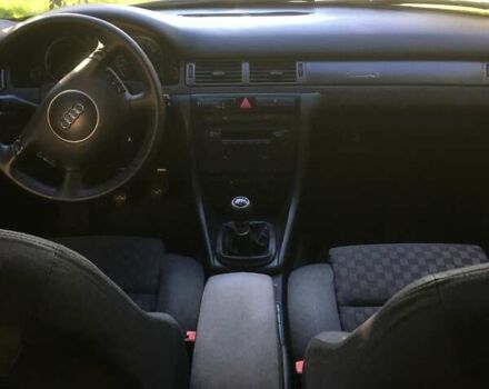 Синий Ауди А6, объемом двигателя 1.9 л и пробегом 350 тыс. км за 5000 $, фото 11 на Automoto.ua