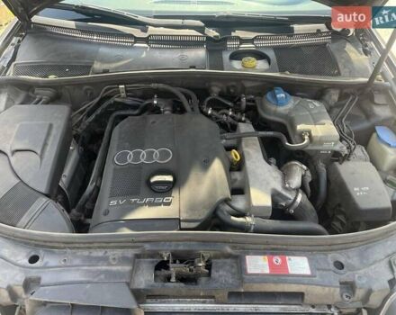 Ауді А6 2002 у Дніпро (Дніпропетровську) на Automoto.ua Синій Ауді А6, об'ємом двигуна 1.8 л та пробігом 156 тис. км за 6200 $, фото 8 на Automoto.ua