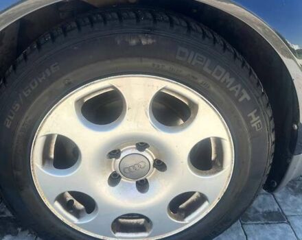 Синій Ауді А6, об'ємом двигуна 1.8 л та пробігом 326 тис. км за 5600 $, фото 8 на Automoto.ua