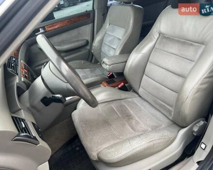 Синий Ауди А6, объемом двигателя 2.5 л и пробегом 261 тыс. км за 5290 $, фото 18 на Automoto.ua