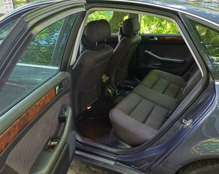 Синій Ауді А6, об'ємом двигуна 2.5 л та пробігом 355 тис. км за 4950 $, фото 17 на Automoto.ua