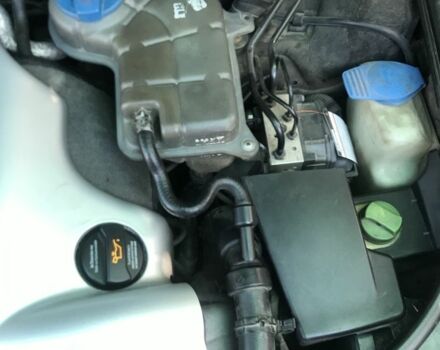 Синій Ауді А6, об'ємом двигуна 2.5 л та пробігом 240 тис. км за 6300 $, фото 12 на Automoto.ua