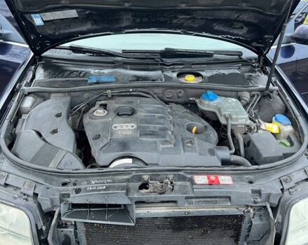 Синий Ауди А6, объемом двигателя 1.9 л и пробегом 400 тыс. км за 2399 $, фото 5 на Automoto.ua