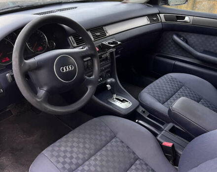Синий Ауди А6, объемом двигателя 1.9 л и пробегом 300 тыс. км за 2500 $, фото 6 на Automoto.ua