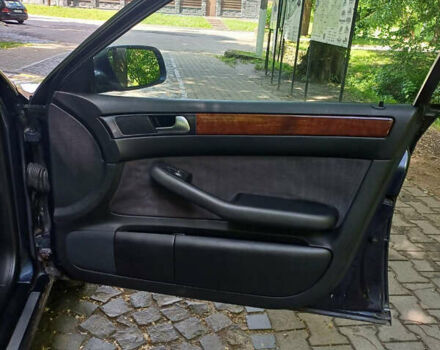 Синій Ауді А6, об'ємом двигуна 2.5 л та пробігом 355 тис. км за 4950 $, фото 15 на Automoto.ua