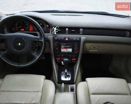 Синий Ауди А6, объемом двигателя 2.4 л и пробегом 246 тыс. км за 6900 $, фото 6 на Automoto.ua