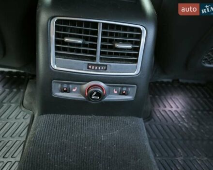 Синій Ауді А6, об'ємом двигуна 3.12 л та пробігом 175 тис. км за 5500 $, фото 21 на Automoto.ua