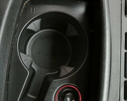 Синій Ауді А6, об'ємом двигуна 3.12 л та пробігом 175 тис. км за 5500 $, фото 45 на Automoto.ua