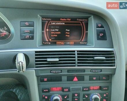 Синий Ауди А6, объемом двигателя 3 л и пробегом 370 тыс. км за 7500 $, фото 5 на Automoto.ua