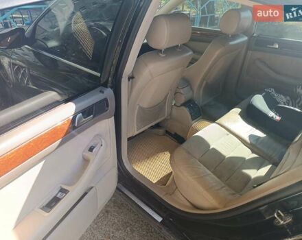 Синий Ауди А6, объемом двигателя 2.5 л и пробегом 368 тыс. км за 5500 $, фото 7 на Automoto.ua