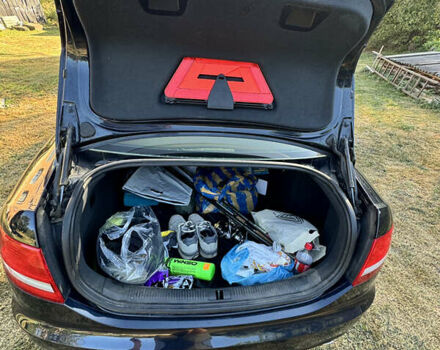 Синий Ауди А6, объемом двигателя 2 л и пробегом 263 тыс. км за 6389 $, фото 2 на Automoto.ua