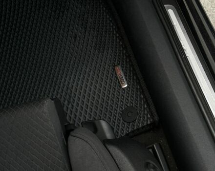 Синий Ауди А6, объемом двигателя 3 л и пробегом 270 тыс. км за 17500 $, фото 4 на Automoto.ua