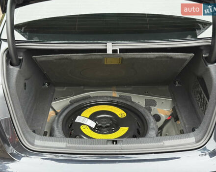 Синій Ауді А6, об'ємом двигуна 1.98 л та пробігом 230 тис. км за 19499 $, фото 26 на Automoto.ua