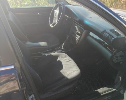 Синий Ауди А6, объемом двигателя 2.4 л и пробегом 250 тыс. км за 1250 $, фото 3 на Automoto.ua