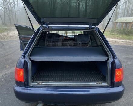 Синий Ауди А6, объемом двигателя 2.8 л и пробегом 501 тыс. км за 3200 $, фото 21 на Automoto.ua