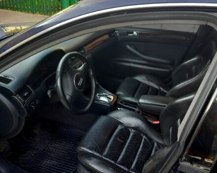 Синий Ауди А6, объемом двигателя 2.4 л и пробегом 300 тыс. км за 4100 $, фото 7 на Automoto.ua