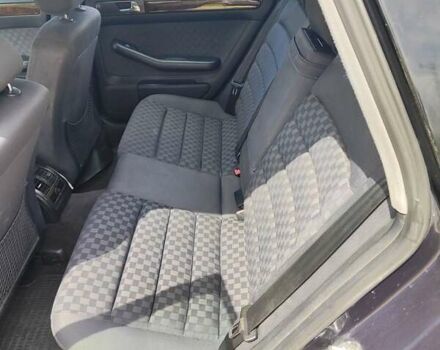 Синій Ауді А6, об'ємом двигуна 2.4 л та пробігом 300 тис. км за 2800 $, фото 6 на Automoto.ua