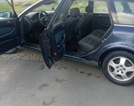 Синій Ауді А6, об'ємом двигуна 2.5 л та пробігом 388 тис. км за 2400 $, фото 7 на Automoto.ua