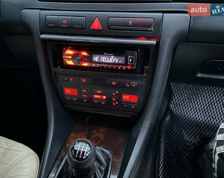 Синій Ауді А6, об'ємом двигуна 2.5 л та пробігом 455 тис. км за 3400 $, фото 27 на Automoto.ua