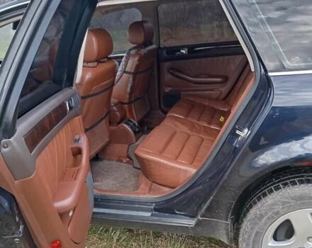 Синий Ауди А6, объемом двигателя 2.5 л и пробегом 252 тыс. км за 4300 $, фото 3 на Automoto.ua