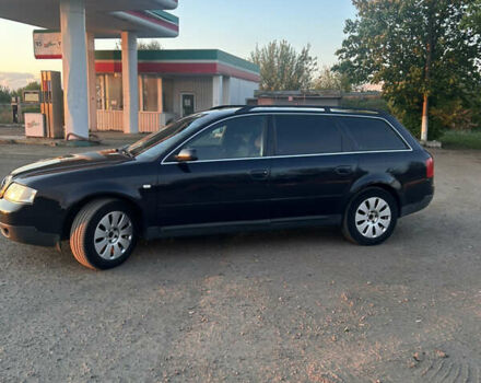 Синий Ауди А6, объемом двигателя 1.8 л и пробегом 418 тыс. км за 4500 $, фото 5 на Automoto.ua