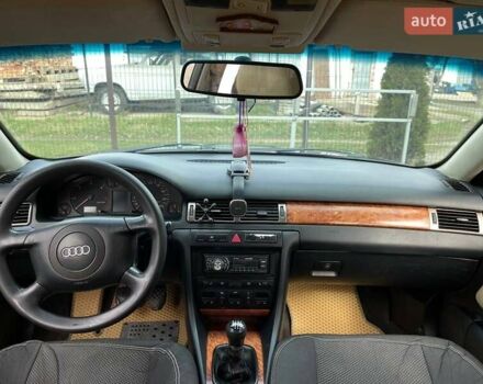 Синий Ауди А6, объемом двигателя 2.5 л и пробегом 443 тыс. км за 4200 $, фото 6 на Automoto.ua