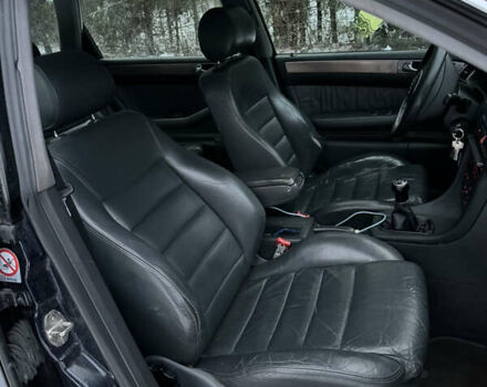 Синий Ауди А6, объемом двигателя 2.5 л и пробегом 370 тыс. км за 2200 $, фото 9 на Automoto.ua