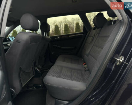 Синий Ауди А6, объемом двигателя 2.5 л и пробегом 300 тыс. км за 3850 $, фото 41 на Automoto.ua