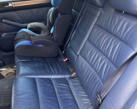 Синий Ауди А6, объемом двигателя 2.39 л и пробегом 424 тыс. км за 3400 $, фото 12 на Automoto.ua