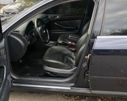 Синий Ауди А6, объемом двигателя 2.5 л и пробегом 477 тыс. км за 4000 $, фото 5 на Automoto.ua