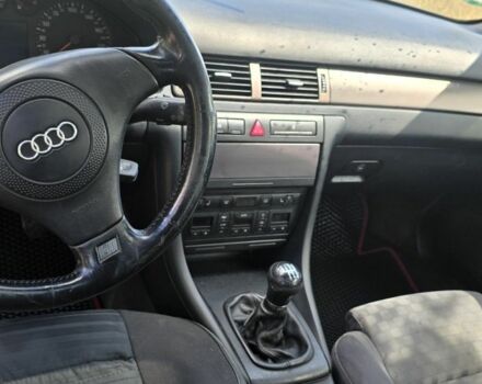 Синій Ауді А6, об'ємом двигуна 2.5 л та пробігом 400 тис. км за 2790 $, фото 4 на Automoto.ua