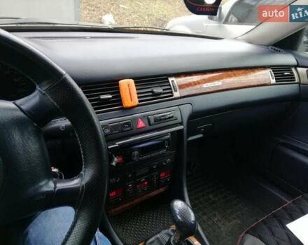 Синий Ауди А6, объемом двигателя 2.4 л и пробегом 262 тыс. км за 4300 $, фото 2 на Automoto.ua