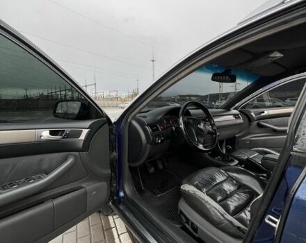 Синий Ауди А6, объемом двигателя 2.5 л и пробегом 435 тыс. км за 3500 $, фото 4 на Automoto.ua