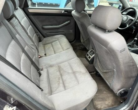 Синій Ауді А6, об'ємом двигуна 1.9 л та пробігом 1 тис. км за 750 $, фото 9 на Automoto.ua