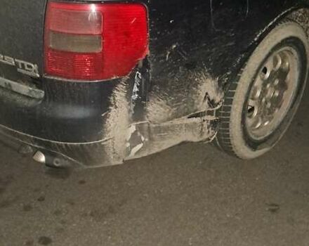 Синий Ауди А6, объемом двигателя 2.5 л и пробегом 392 тыс. км за 2900 $, фото 3 на Automoto.ua