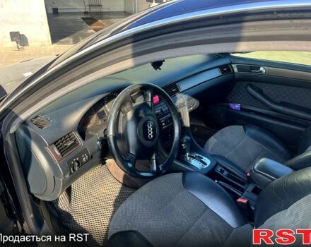 Синий Ауди А6, объемом двигателя 2.5 л и пробегом 209 тыс. км за 3600 $, фото 5 на Automoto.ua