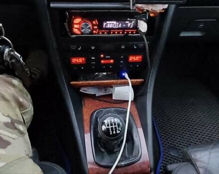 Синий Ауди А6, объемом двигателя 2.5 л и пробегом 270 тыс. км за 4300 $, фото 2 на Automoto.ua